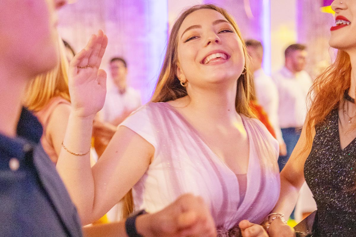 woman having a good time at social event without alcohol