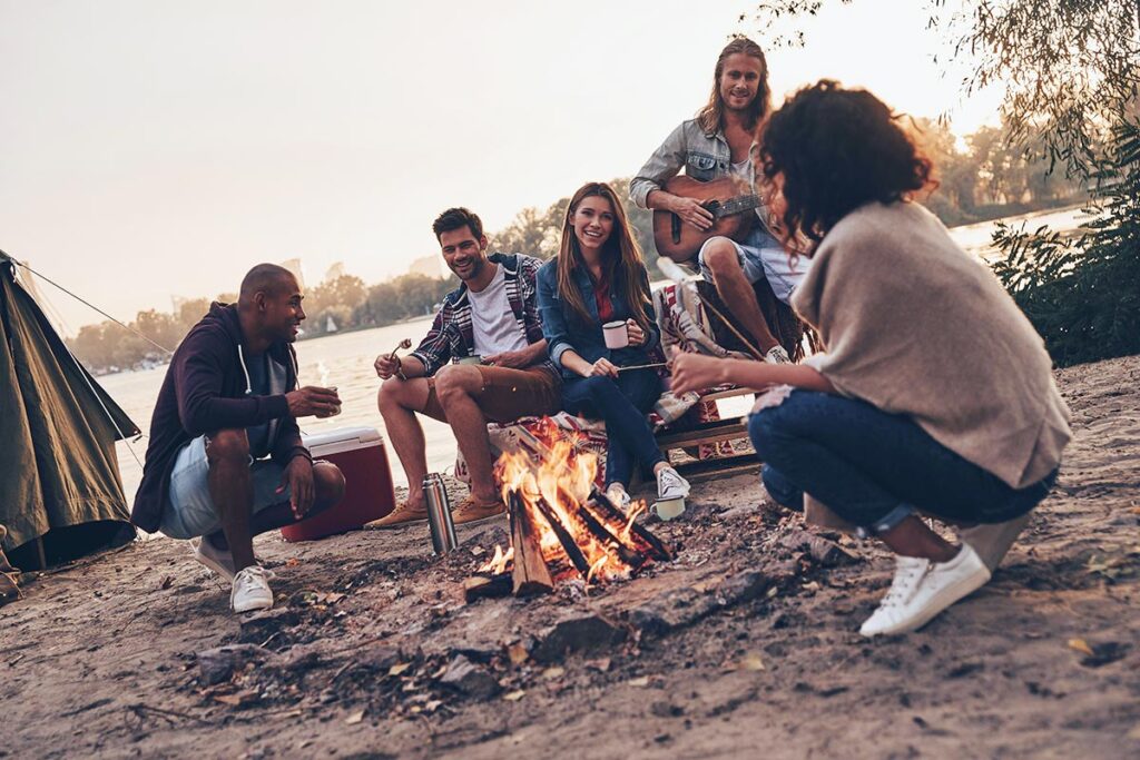The Importance of Fellowship in a Sober Living Environment